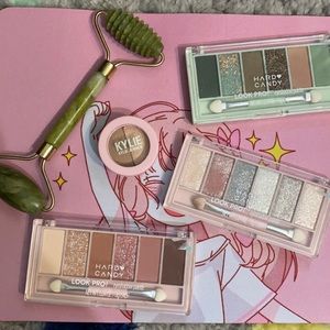 ✨DONATED✨Makeup and Face Roller